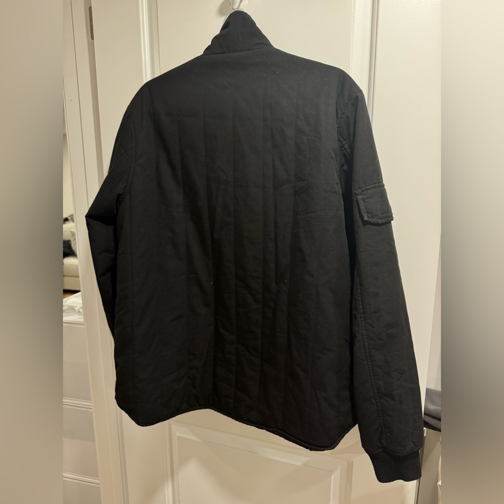 black jacket - Picture 12 of 15